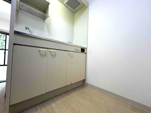 メゾンドプランタン201号室 キッチン