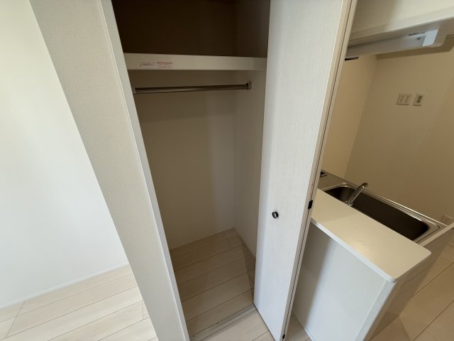 Ｍｉｌｅｓｔｏｎｅ　Ｓａｓａｚｕｋａ0202号室 収納