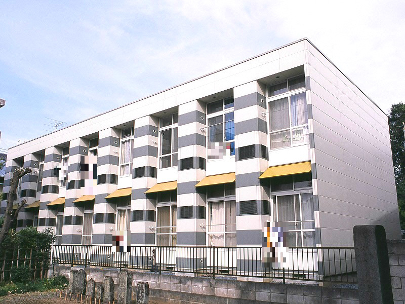 レオパレス中浦和の外観画像