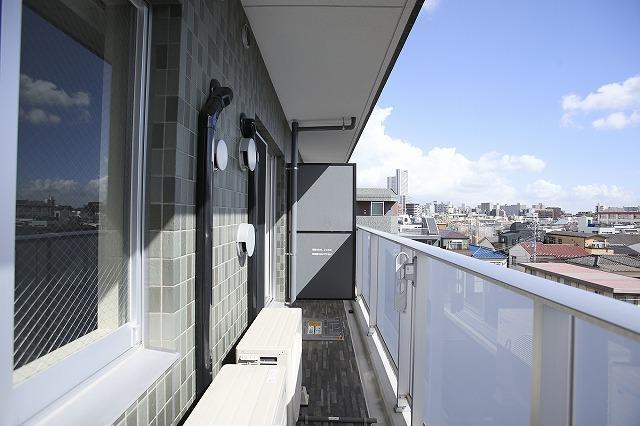LIMERESIDENCE HIKIFUNE5階 バルコニー