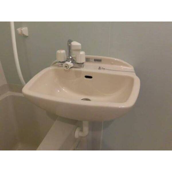 プランタン六町 洗面