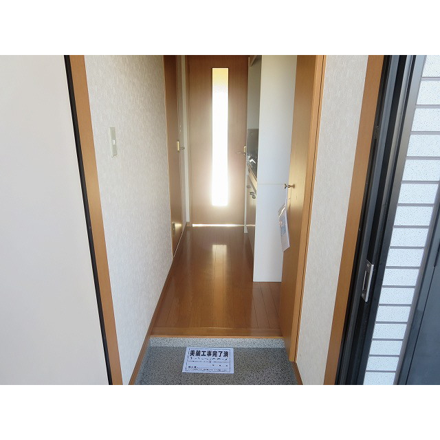 アムール 右京205号室 玄関