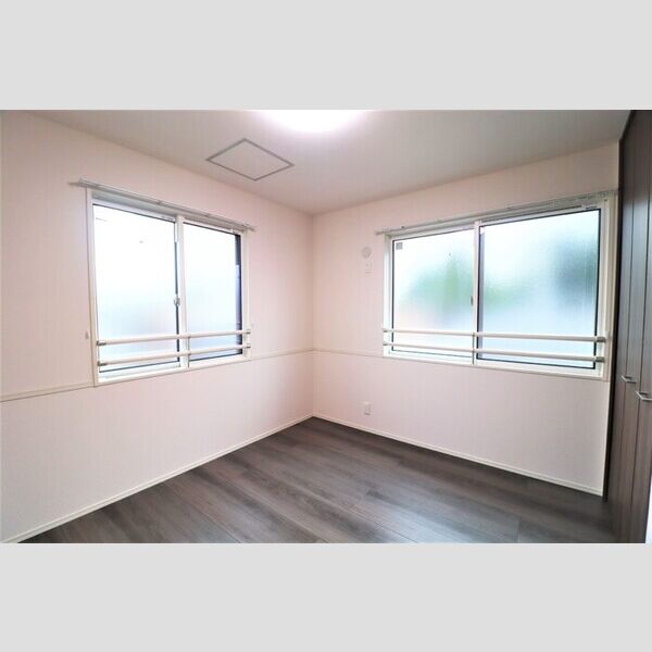 Nanala緑町303号室 洋室5.4帖