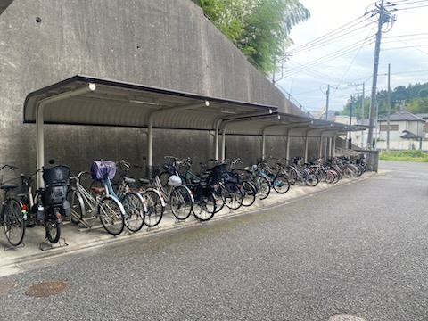 グランシャリオ0401号室 自転車置場　※実際の使用状況とは異なります(現況優先)