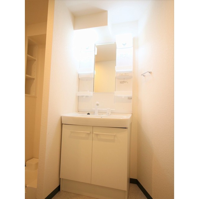 プレール・ドゥーク東向島301号室 内観