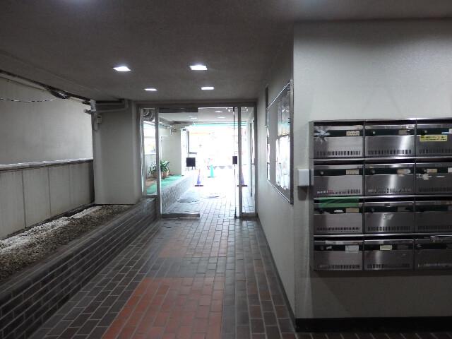 ニューハイム角重(E-093) エントランス