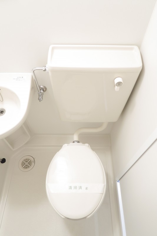 Ｔ’ｓ　ｇａｒｄｅｎ稲城1階 トイレ