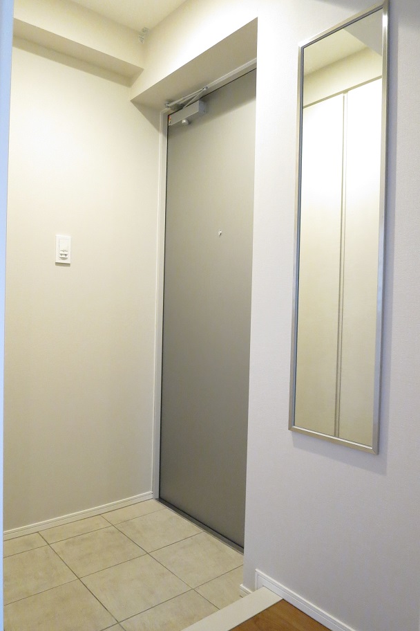 プラウドフラット東中野201号室 玄関