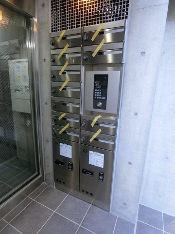 Ｂｌａｎｃ　Ｉｋｅｇａｍｉ 集合ポスト、宅配ボックス