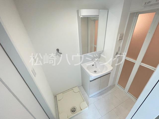 White Noble2階 洗面