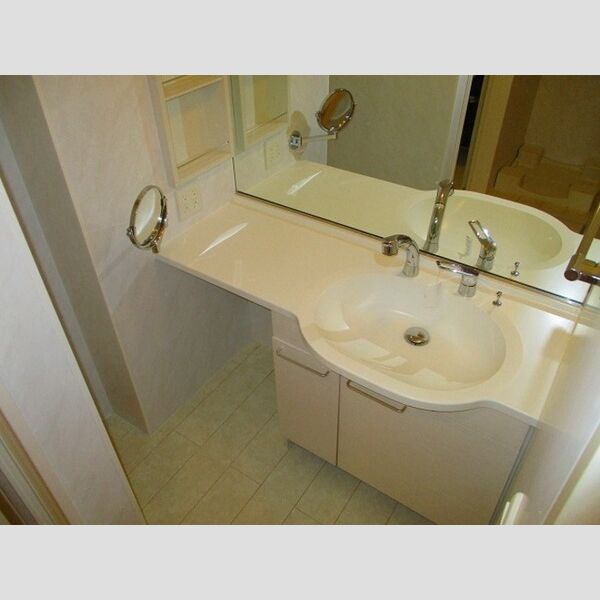 袖ヶ浦ヒルサイドレジデンス　B棟 洗髪洗面化粧台