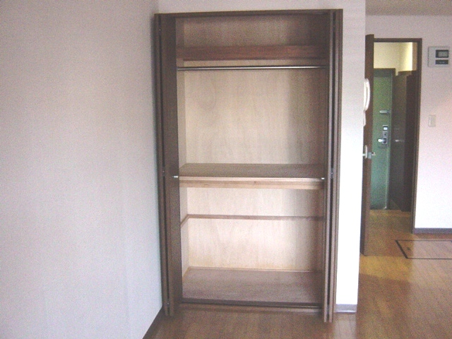 ラルク天王台 クローゼット