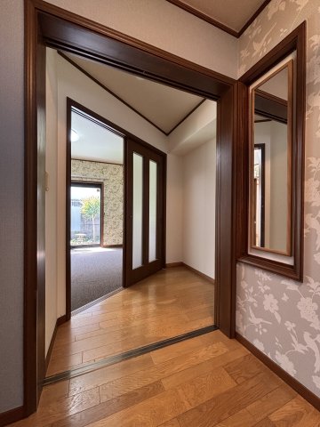 本藤沢６丁目戸建 1階 物入