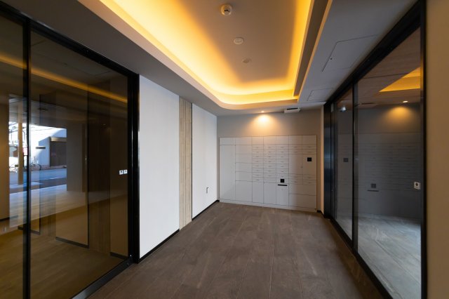 プラウドフラット西日暮里303号室 エントランス