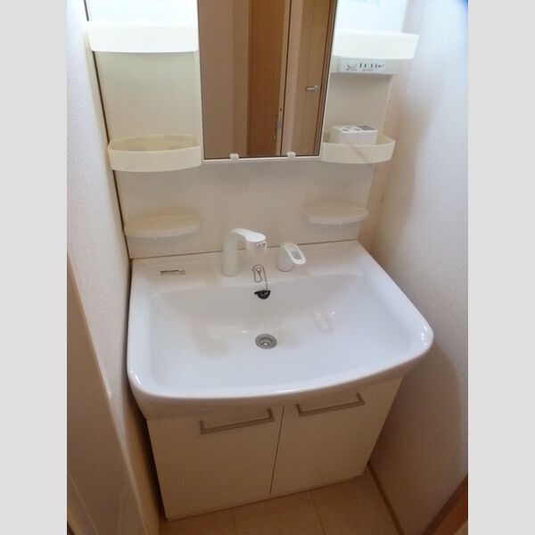 ルーチェ 洗髪洗面化粧台