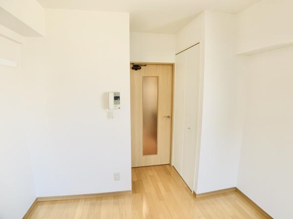 北品川アパートメント リビング