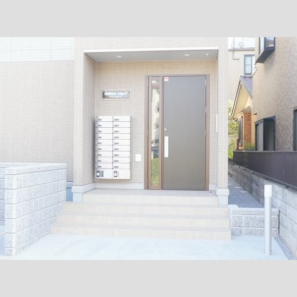 メゾン エスポワール エントランス