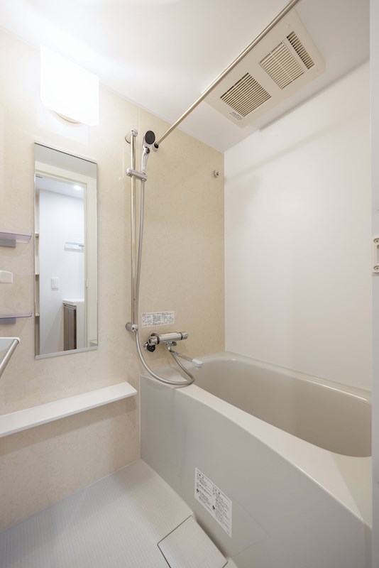 ドゥーエ梅屋敷4階 お風呂