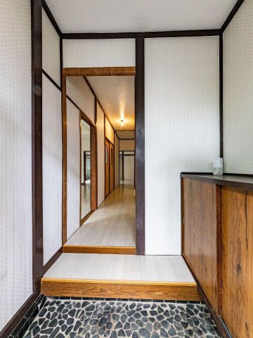 柏市南逆井3丁目戸建て 玄関