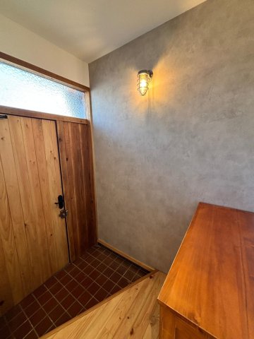 平塚カフェ風ヴィンテージHOUSE Ⅲ 玄関