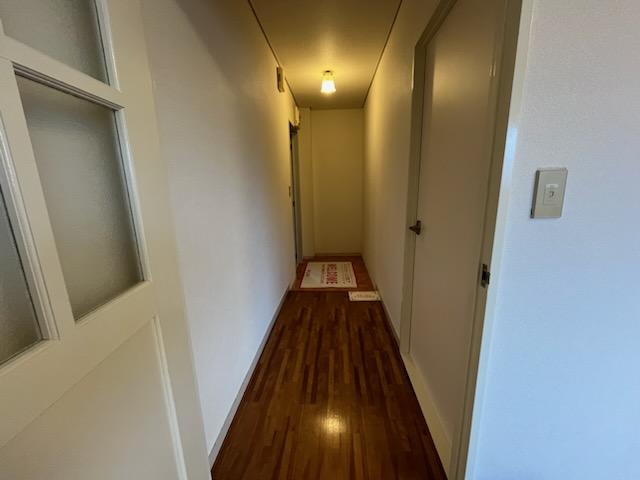 エステート山崎 廊下