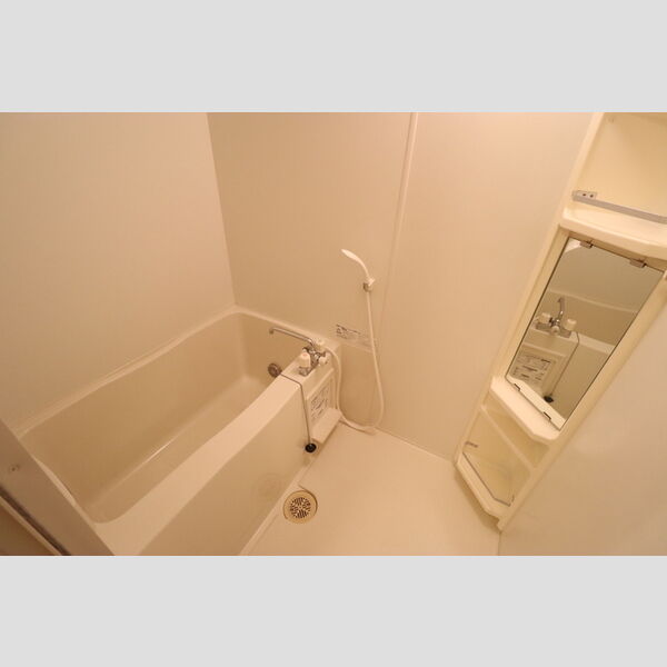 ハイツ・プリマベーラ 浴室