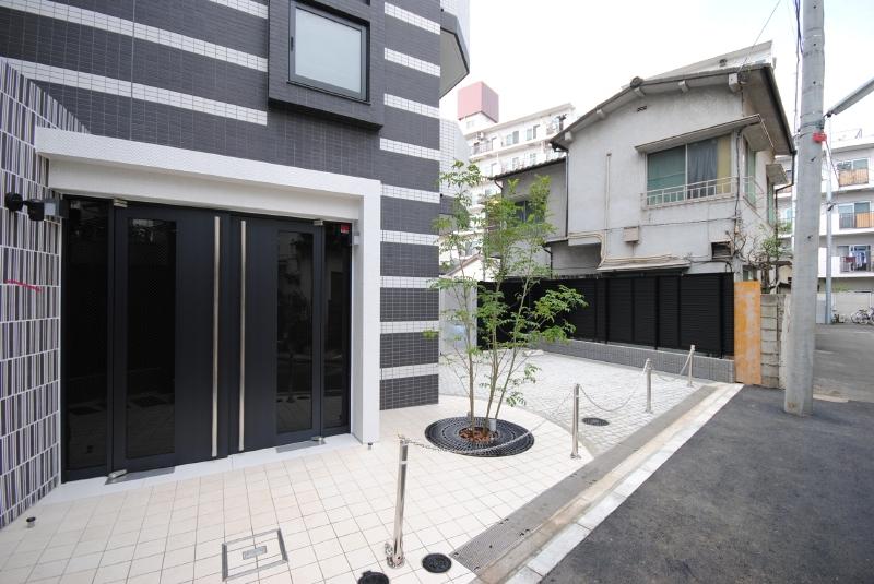 プレミアムキューブ新中野 エントランス