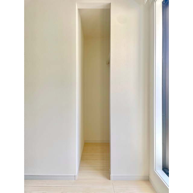 ベルフルール本厚木301号室 ☆オープンクローゼット(中が目立たない仕