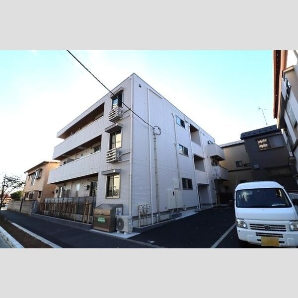 セレスティア江戸川101号室 建物外観