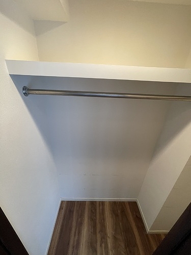 プレシス赤羽 ウォークインクロゼット（内装前）