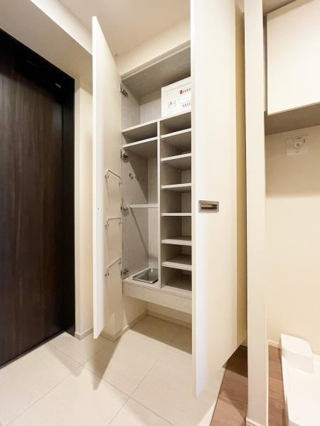 白金ザ・スカイ 東棟 リビング