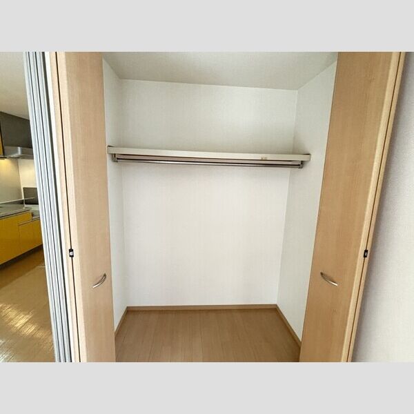 山手ヒルズ　壱番館 物入(洋室3帖)