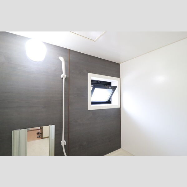 ハイツ・サンピーチ　A バス