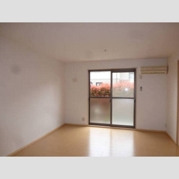 グレイスコート　A/B/C グレイスコートA101リビング(エアコン付)