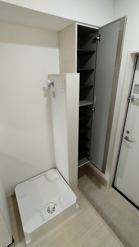 ソラーナ堀切1階 収納