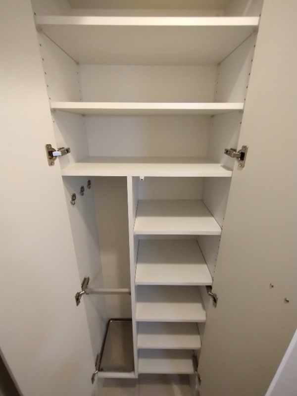 クレイシア練馬駅前 収納