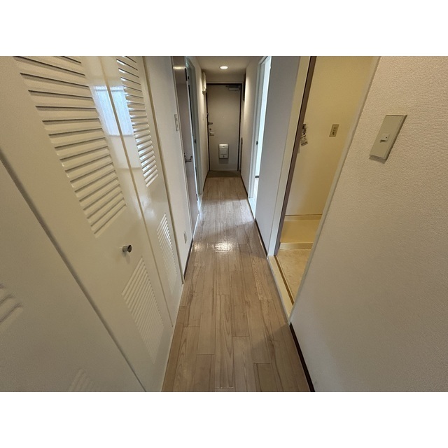 メゾン・ド・レーヴⅠ藤が丘301号室 内観