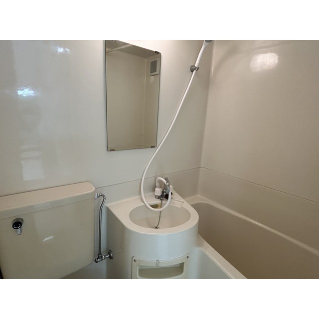 キャピタル八柱207号室 内観