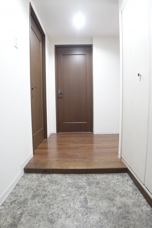 T’s garden横浜反町1階 玄関