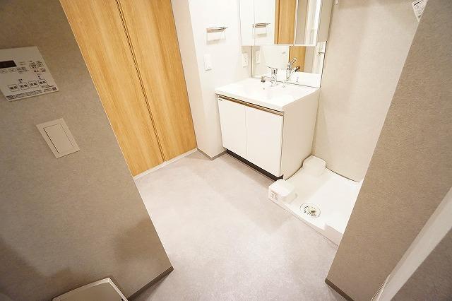 リテラス南千住サウス11階 洗面所