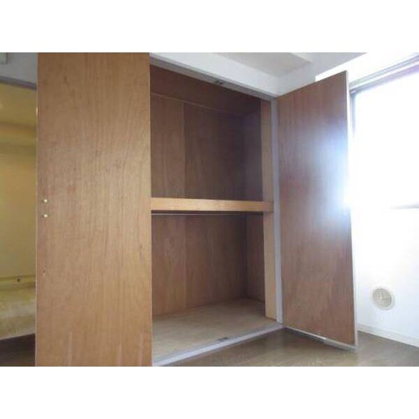 エクセル河原 収納