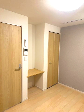 コンフォートレジデンス西新井103号室 リビング