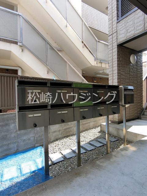 メゾンブリエ エントランス