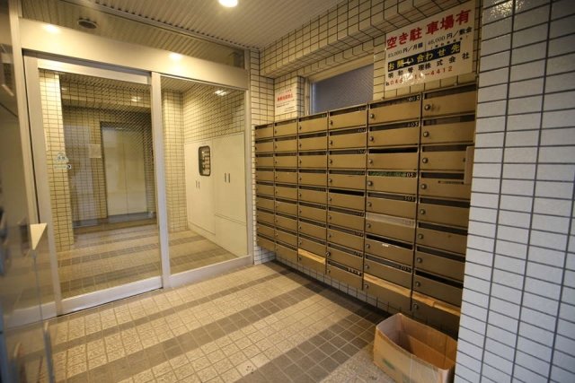 クリオ大通り公園壱番館 エントランス