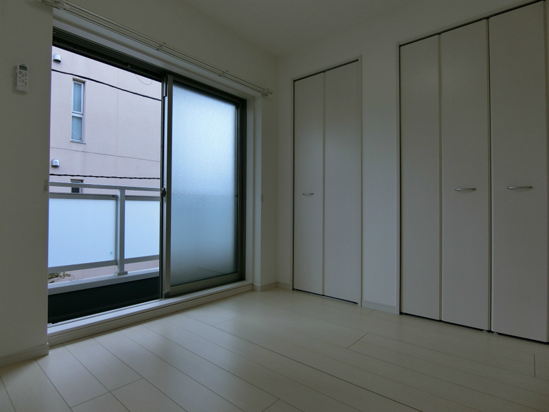 リブリ・ルアージュ学園東2階 内観