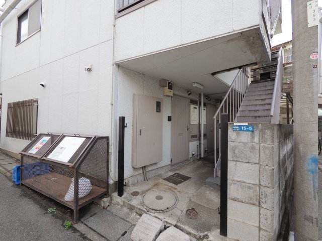 カミキマンション103号室 エントランス