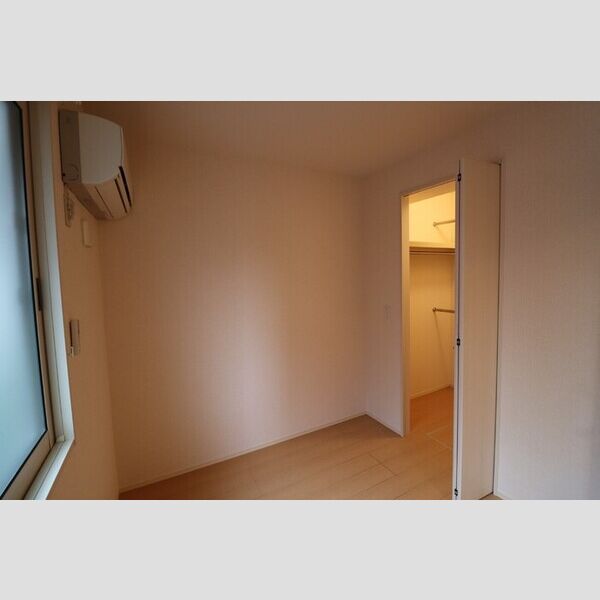 ジェイ・エス・ティ南浦和106号室 洋室3.75帖