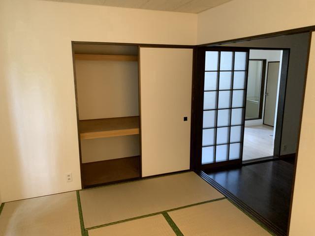 ウインズウメサト 内観