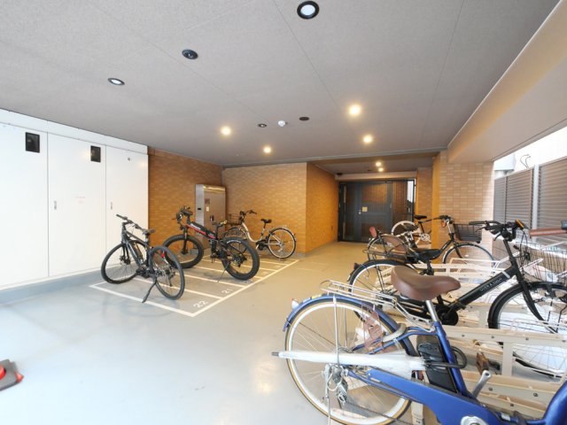 ブライズ池袋5階 外観