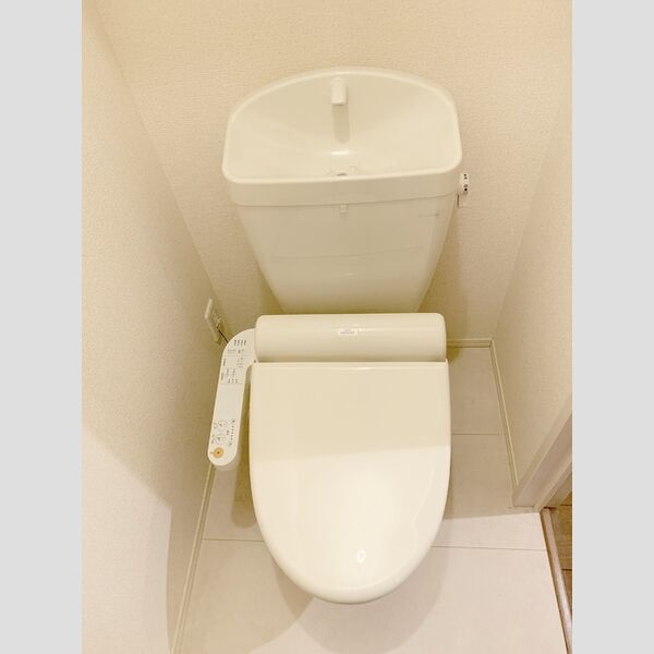 ディアコート鹿放ヶ丘201号室 温水洗浄暖房便座